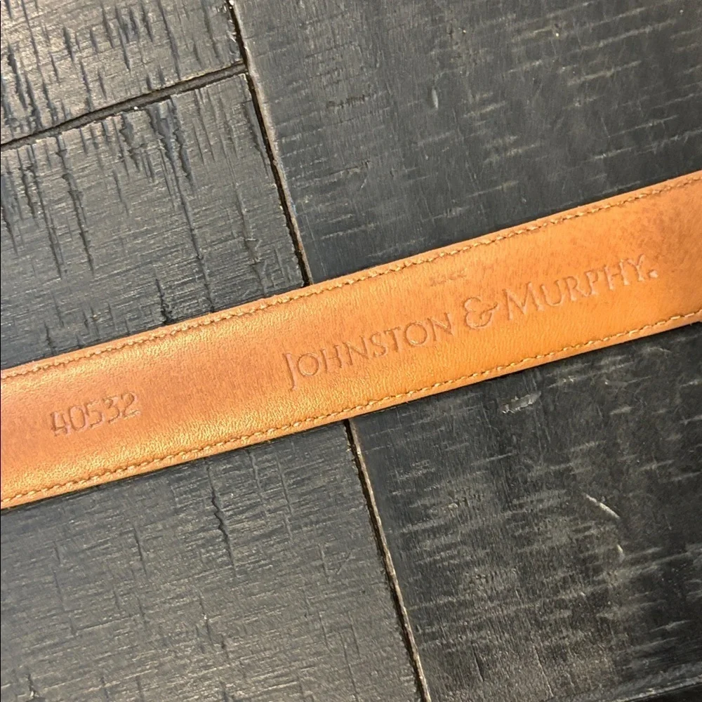 Johnston & Murphy Brown and European Tan Cowhide Leather Belt Size 44